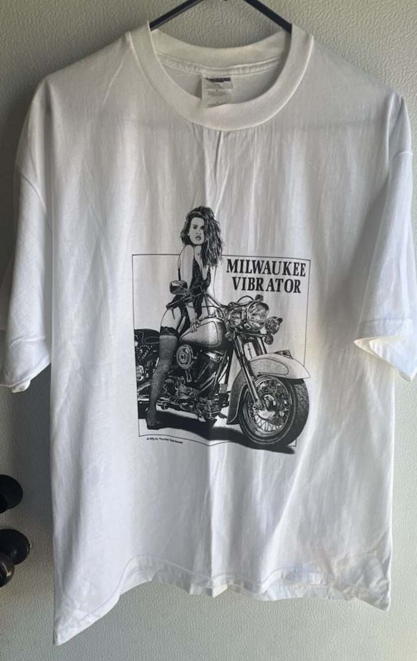 Vintage 1990s Milwaukee Vibrator Biker Chick Pin-Up T-Shirt